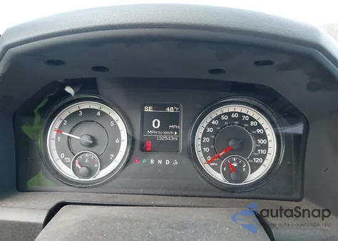 2019 Ram 1500 Classic Tradesman 4X2 8' Box from USA, damaged, VIN 3C6JR6DG9KG507201